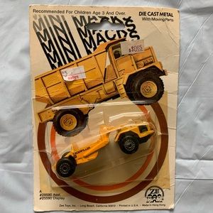 1981 Die-Cast Metal Scale Models Mini Mack’s